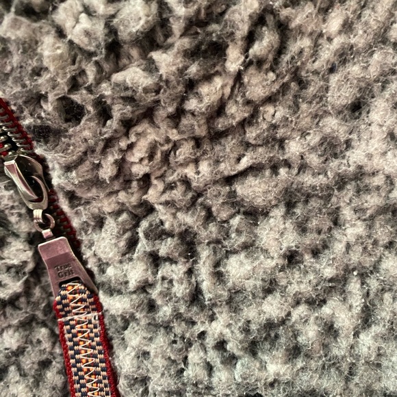 True Grit Women's Gray Zippered Sherpa Pullover Size Medium - Picture 6 of 7